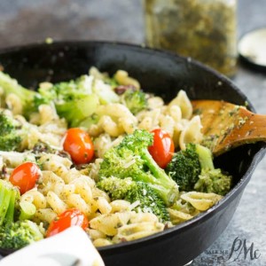 20 Minute Stovetop Sun Dried Tomato Broccoli Pesto Pasta