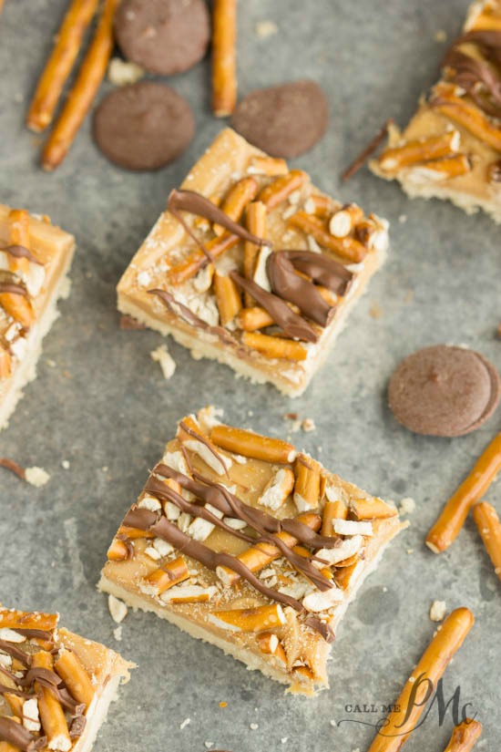 Crunchy Millionaire's Shortbread recipe - gooey caramel, salty pretzels, and a drizzle of chocolate Crunchy Millionaire's bars