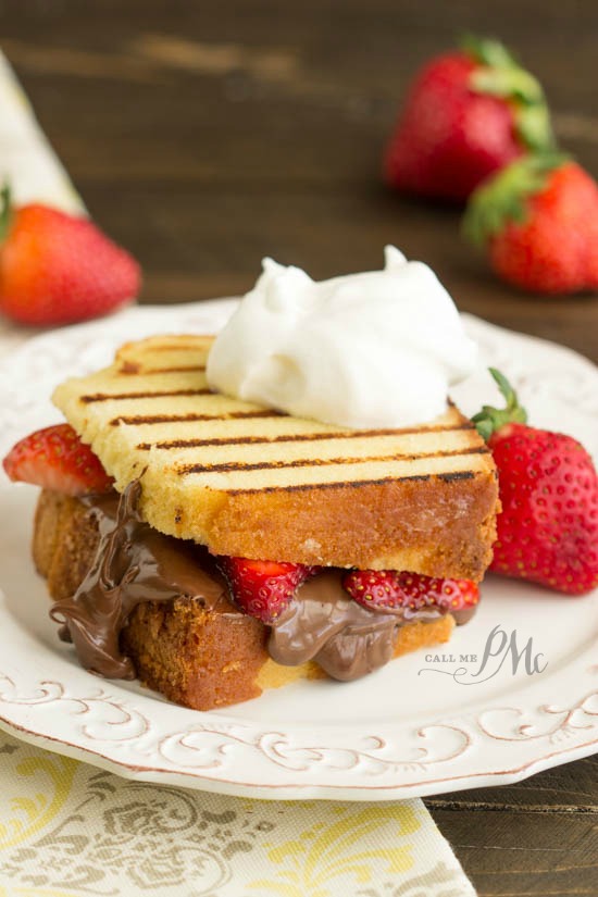 Creamy chocolate hazelnut spread and fresh strawberries are the center of this pound cake panini. Nutella Strawberry Grilled Pound Cake Sandwiches recipe Nutella Strawberry Grilled Pound Cake Sandwiches recipe - the epitome of decadence!
