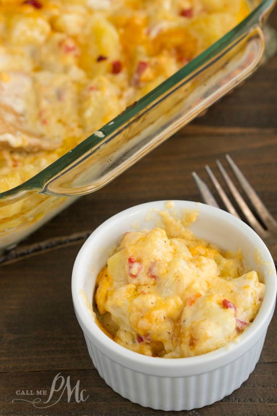 Pimento Cheese Scalloped Potatoes recipe |Pimento cheese potato casserole tastes phenomenal and it’s so easy to make!