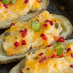 Patatas con queso de pimiento dos veces al horno