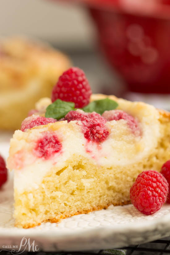 Raspberry Streusel Cream Cheese Coffee Cake 