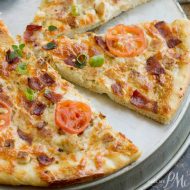 Ranch Sauce Pizza with Chicken and Bacon