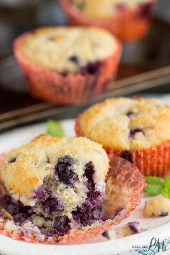 Breakfast. muffin, healthy, recipe. Healthiest Blueberry Muffins contain coconut oil, Greek yogurt, gluten free flour and have loads of flavor.