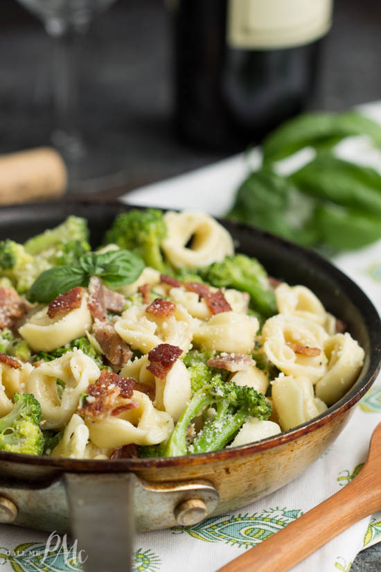 20 Minute Tortellini Pasta Carbonara. 