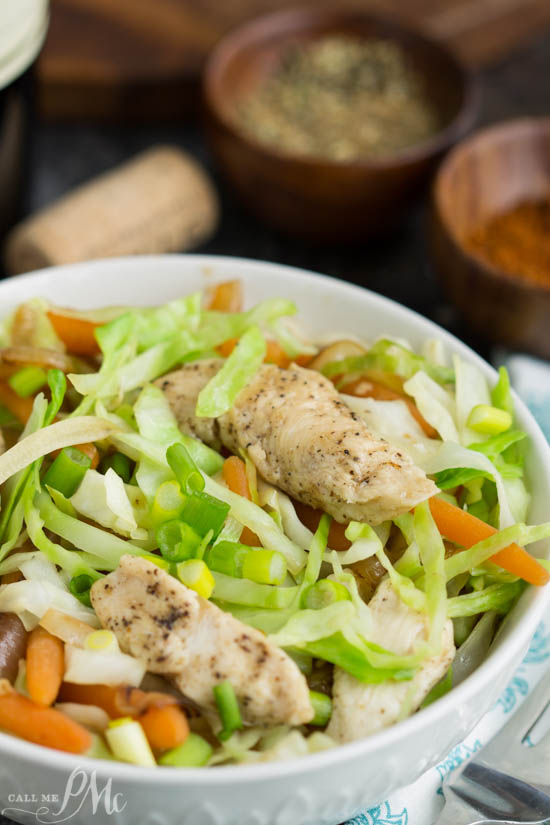 Asian recipe. healthy. Chicken Egg Rolls Bowl is Whole30, paleo, and gluten-free. Chicken Egg Rolls Bowl tastes just like the filling in the Asian favorite except much healthier! Chicken Egg Rolls Bowl