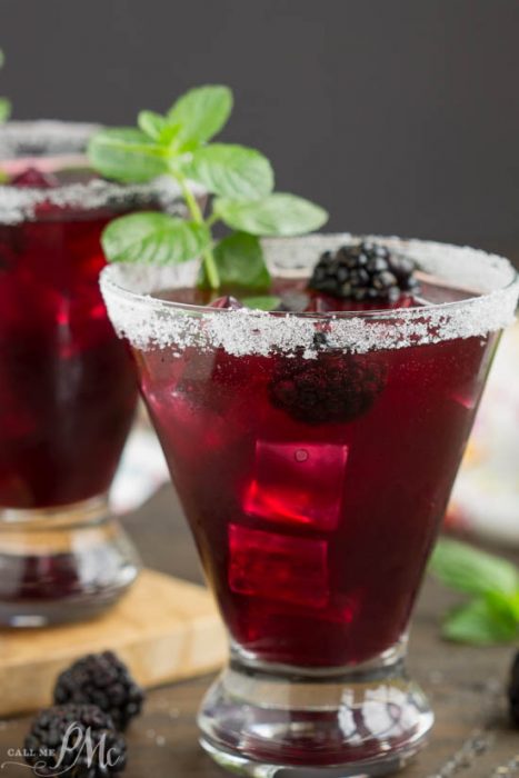 Blackberry Lemonade Margarita Smash