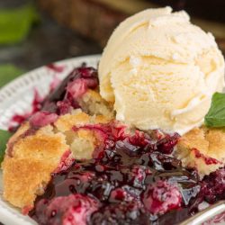 Blackberry Cobbler