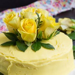 Lemon Layer Cake with Lemon Curd