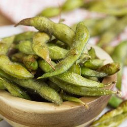 Recette d'Edamame en gousse rôtie