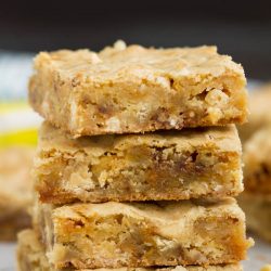 Butterfinger Blondies