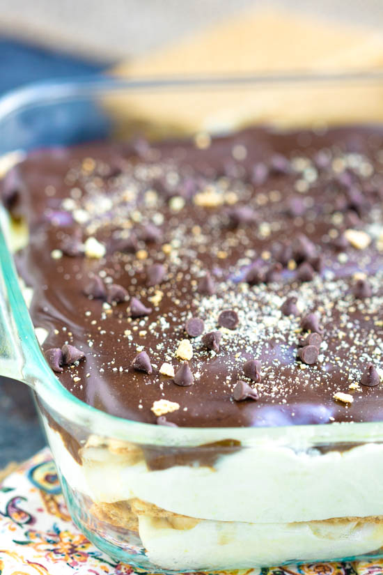  Chocolate Eclair Banana Pudding 