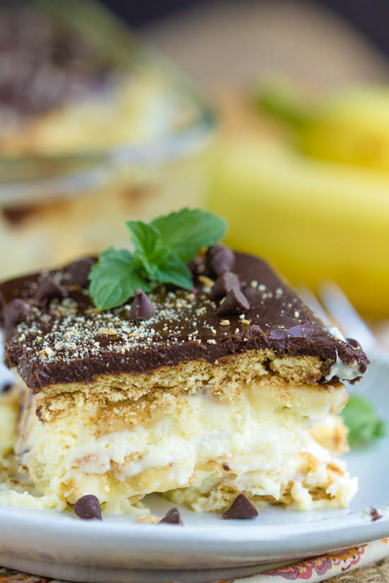  Chocolate Eclair Banana Pudding 