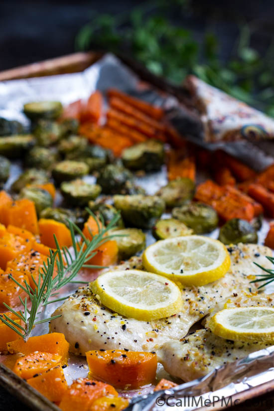 If you're looking for a quick, healthy weeknight dinner that's ideal for meal prep, look no further,ย Flavorful Sheet Pan Roasted Chicken, Butternut Squash, Brussels, and Carrots is perfect! healthy meal