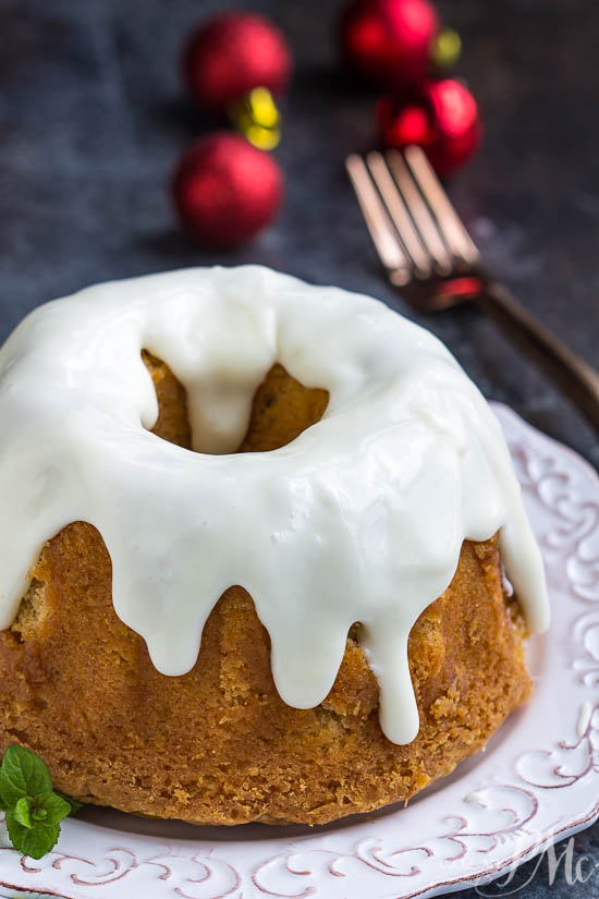 Small bundt cake on a plate.