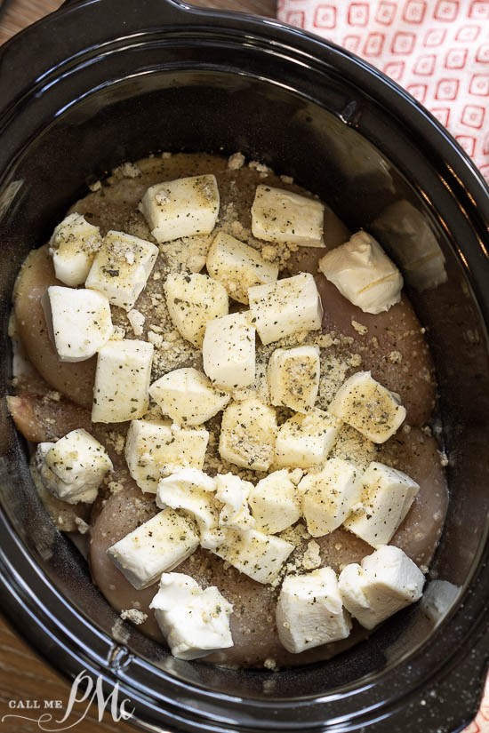 Crock Pot Crack Chicken Recipe an easy 'dump and go' slow cooker recipe! Ten minutes of prep with ingredients you already have & endless meal possibilities. #chicken #slowcooker #crackchicken Crock Pot Crack Chicken