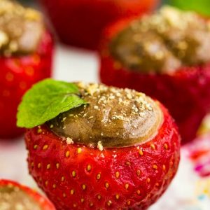 CHOCOLATE MOUSSE FILLED STRAWBERRIES