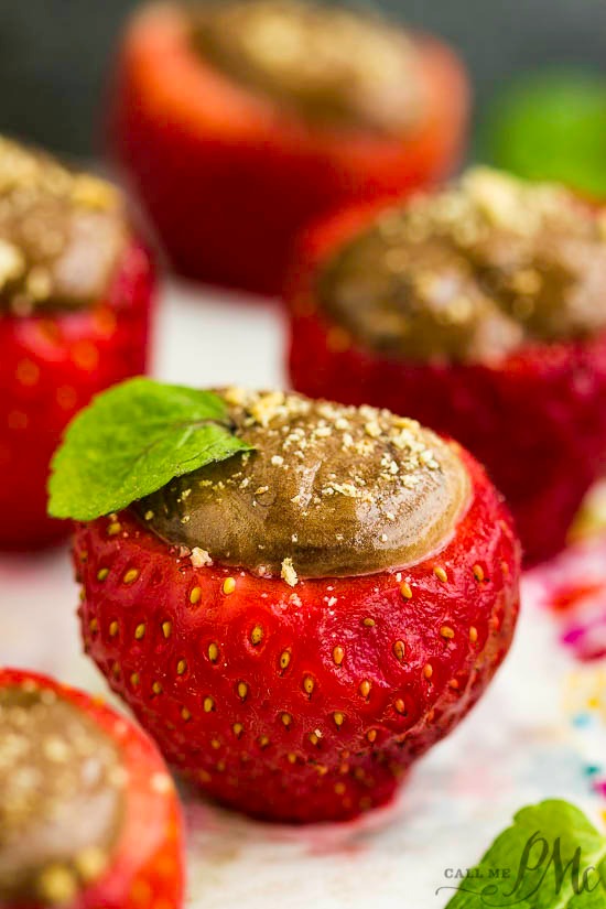 Chocolate Mousse Filled Strawberries 