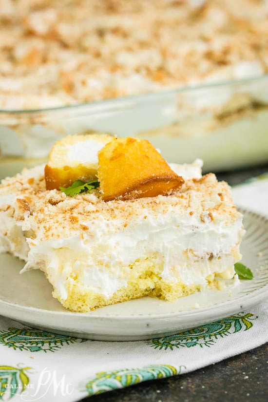 NO BAKE BANANA PUDDING TWINKIE CAKE