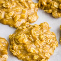 OLD FASHIONED NO BAKE PEANUT BUTTER OATMEAL COOKIES