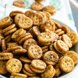 Crunchy, salty, perfectly seasoned, Baked Seasoned Ritz Bits so quick and easy to make. it'll become your new favorite snack!