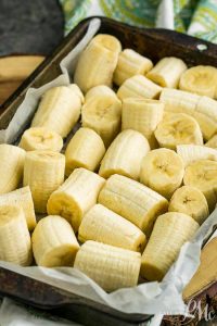 HOW TO FREEZE BANANAS FOR SMOOTHIES