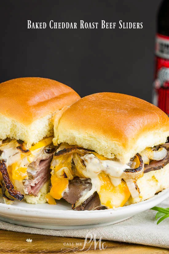Baked Cheddar Roast Beef Sliders makes delicious weeknight dinner, game day grub, or party appetizer. #sliders #recipe #sandwich #burger #roastbeef #beef #cheese #pattymelt #steak 