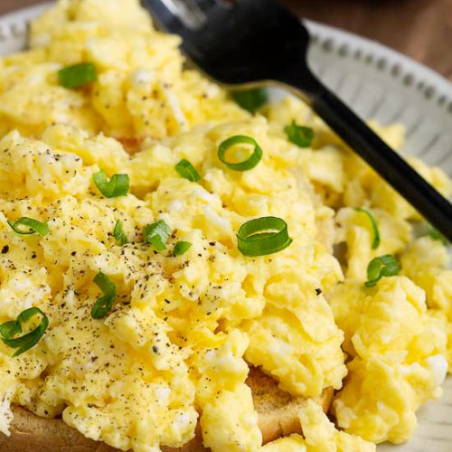 How to Cook Fluffy Scrambled Eggs in Rice Cooker