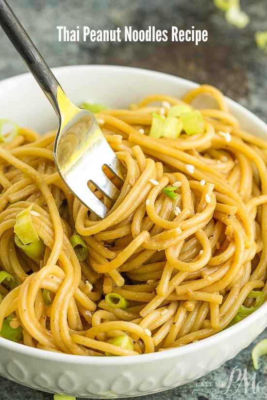 Thai Peanut Noodles Recipe is my go-to when I want a quick and easy dinner with Asian inspired flavors! #pasta #peanutbutter #quickmeal #easymeal #recipe #favoriterecipes Thai Peanut Noodles