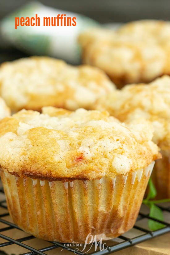 Streusel Topped Peach Cobbler Muffins recipe taste just like peach cobbler. These muffins are fluffy, tender homemade muffins full of sweet peaches and a hint of cinnamon. #muffins #breakfast #peach #streusell #baking #homemade #fromscratch bread