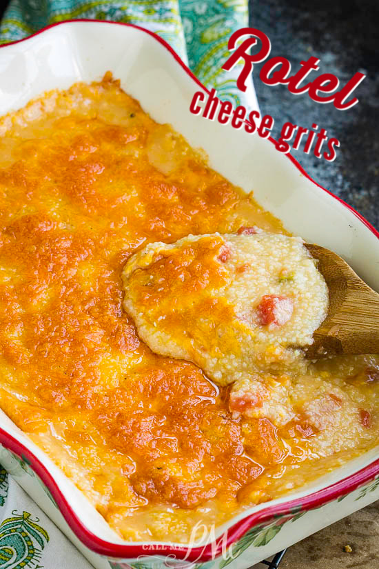 Southern Rotel Cheese Grits are deliciously cheesy and a little spicy.  This is an incredibly flavorful side dish recipe that's ready in less than 30 minutes. #30minuterecipe #recipe #grits #cheese #rotel #tomatoes #easy #breakfast #casserole #Southernfood #sidedish
