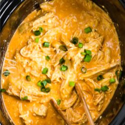 Slow Cooker Creamy Buffalo Chicken