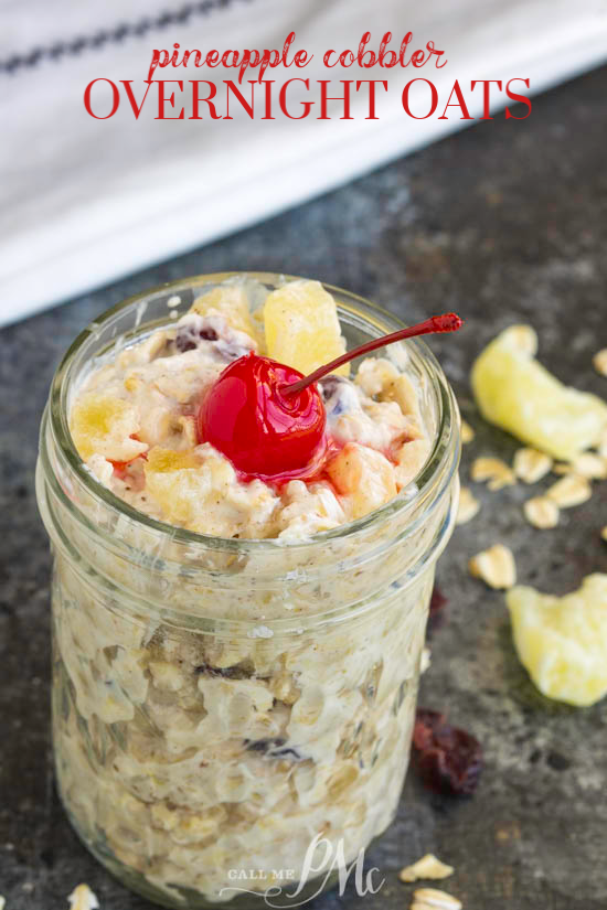 If you're looking for a grab and go breakfast that's is healthy AND taste amazing Pineapple Cobbler Overnight Oats is the recipe for you! #oats #recipe #overnightoats #healthy #pineapple #cobbler #healthyrecipe Pineapple Cobbler Overnight Oats