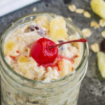 If you're looking for a grab and go breakfast that's is healthy AND taste amazing Pineapple Cobbler Overnight Oats is the recipe for you! #oats #recipe #overnightoats #healthy #pineapple #cobbler #healthyrecipe