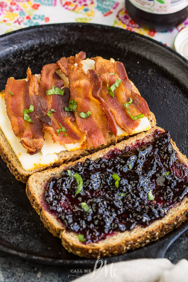 You can whip this Blackberry Bacon Grilled Cheese together in just a few minutes and it tastes like heaven! #grilledcheese #cheese #bread #sandwich #blackberry #lunch #easy #easymeal #quickmeal #family Chocolate chip Pancakes