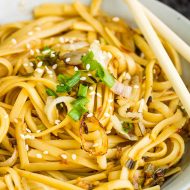 With it's 20 minute prep time, this Easy Chili Garlic Noodles Recipe, new weeknight staple. They're garlicky, spicy, and make a great last-minute meal or base for your noodle bowl. #noodles #pasta #Thai #Asian #vegan #meatless #recipe