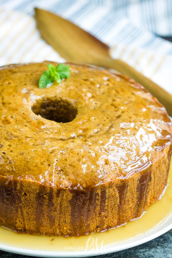 Ideal for fall, Fig Preserve Pound Cake Recipe has beautiful warm flavors from fig preserves and spices #cake #poundcake #poundcakepaula #dessert #recipe #homemade #fromscratch #fig #preserves Fig Preserve Pound Cake