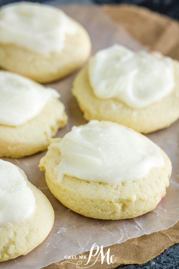 SOFT AMISH SUGAR COOKIES