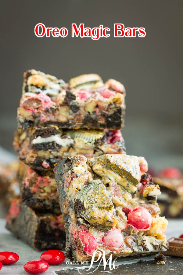 Oreo Magic Bars, easy bar cookie recipe of simple layers that everyone will love! Classic 7 layer or Hello Dolly dessert that everyone loves. #recipes #7layerbars #hellodollybars #dessert #easy Oreo Magic Bars
