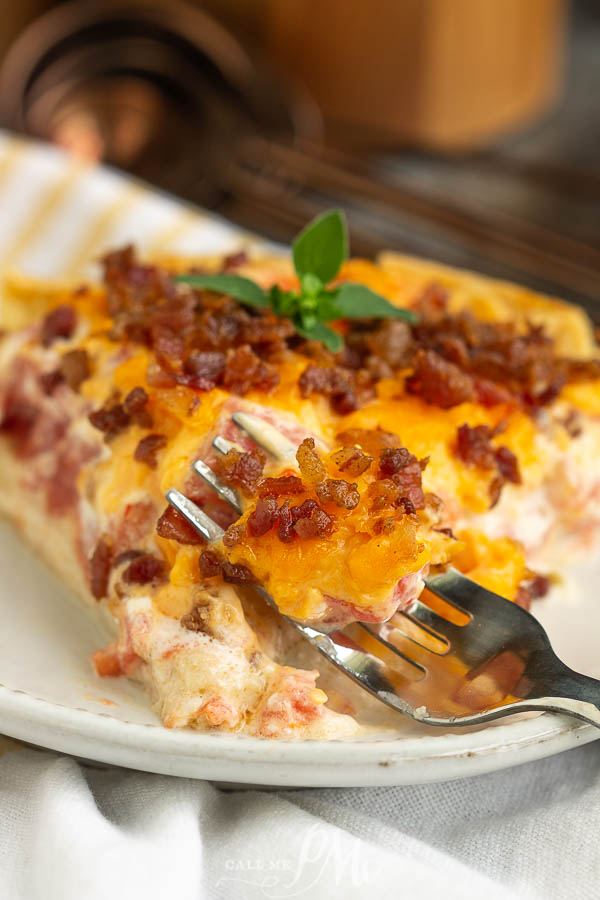 Pimento Cheese Bacon Tomato Pie, this savory, summertime pie recipe is wildly delicious!
