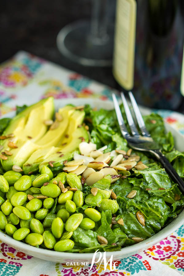 SUPERFOOD MEAL is a superfood dream! It's loaded with lettuce, avocado, edamame, cilantro, green onions & lime vinaigrette #salad #recipe #callmepmc Avocado Edamame Salad