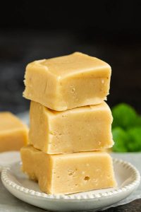 BEST PEANUT BUTTER FUDGE