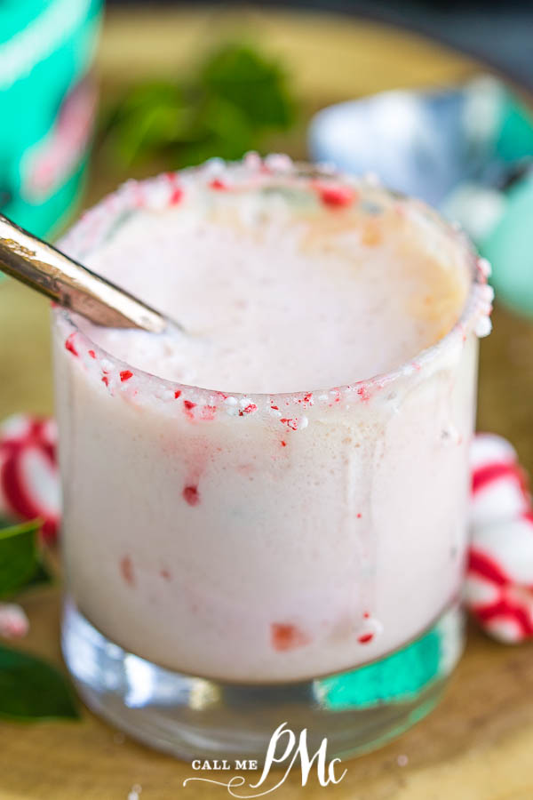 Peppermint champagne float Peppermint champagne float