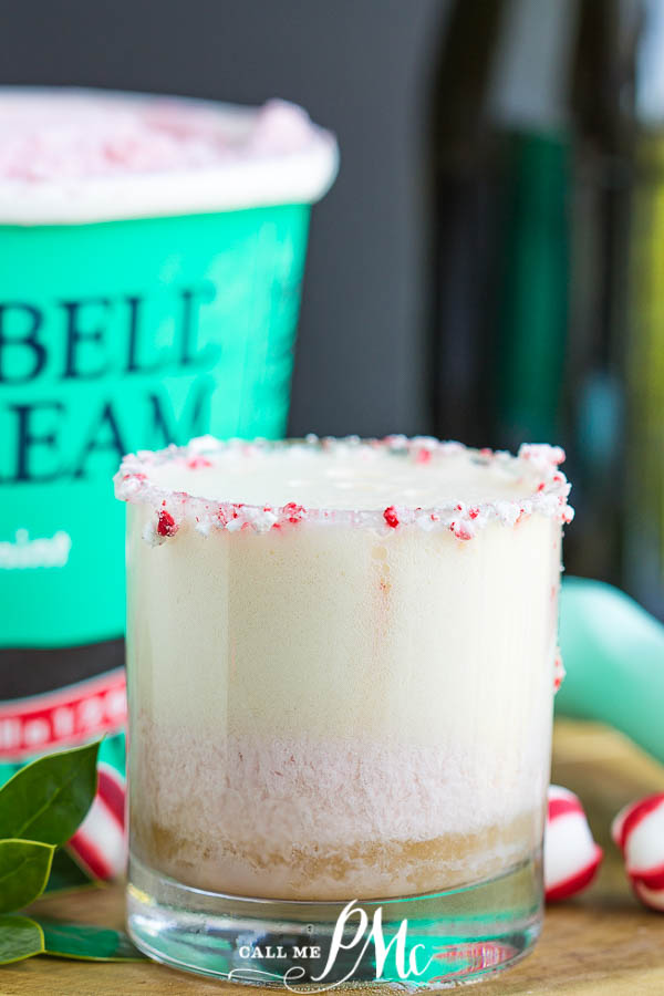 cocktail champagne peppermint drink