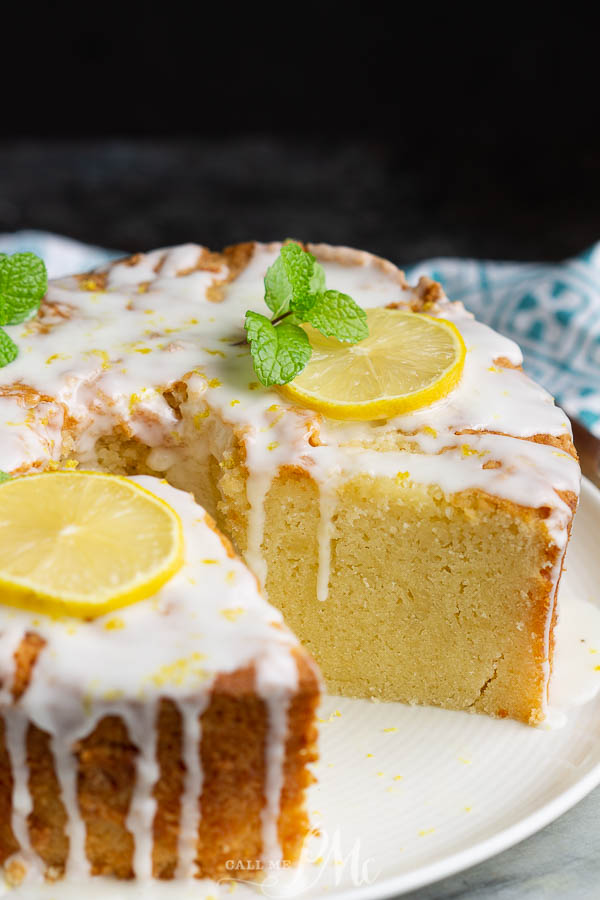 cake with limoncello