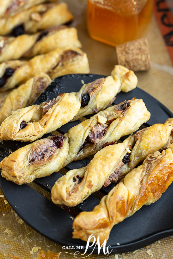 blueberry cream cheese twists