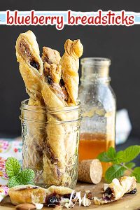 BLUEBERRY CREAM CHEESE PUFF PASTRY BREADSTICKS