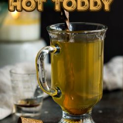 Cozy in a cup, Salted Caramel Hot Toddy Cocktail by callmepmc.com is a simple boozy hot drink that's perfect for cold winter nights. Many believe this cocktail has healing effects when you're fighting a cold. #saltedcaramel #cocktail #hottoddy #recipe #callmepmc