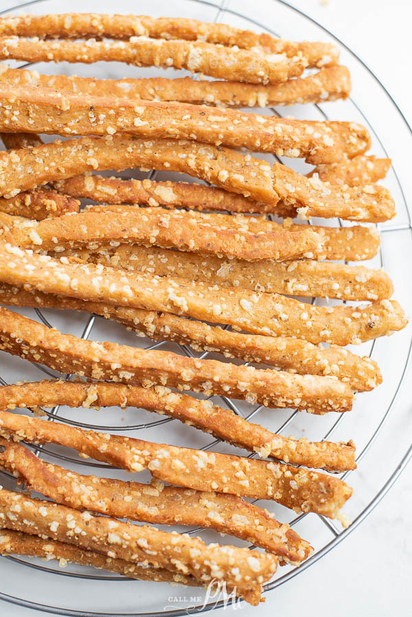 SOUTHERN CHEDDAR CHEESE STRAWS