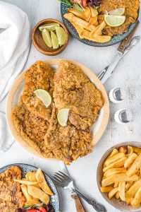 This Southern classic, SOUTHERN CHICKEN FRIED STEAK {MILANESA}, is finger-licking good! It's crunchy, tender, comfort food that's a staple in many Southern homes.